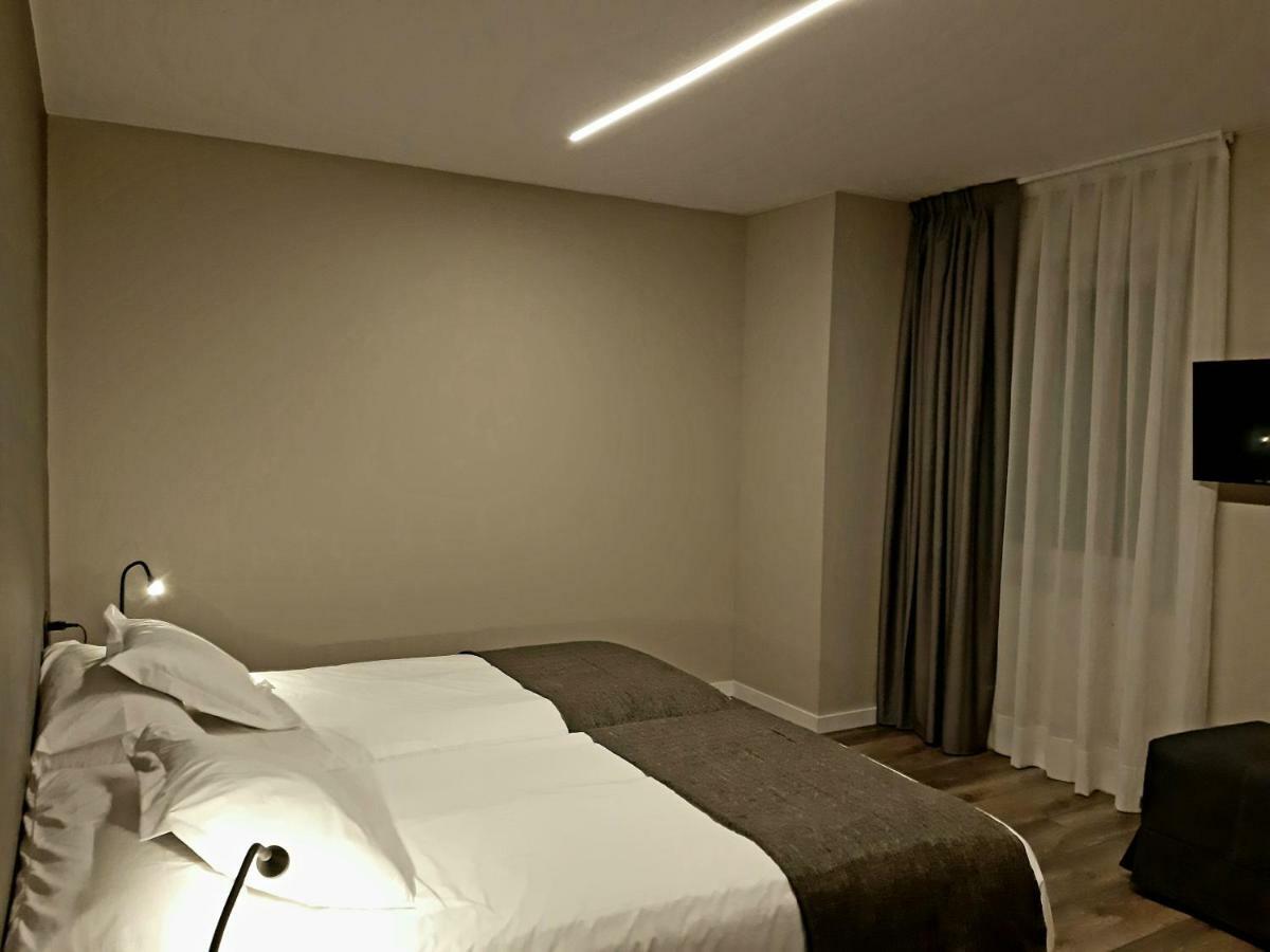 Hotel Els Avets De カンプロドン エクステリア 写真
