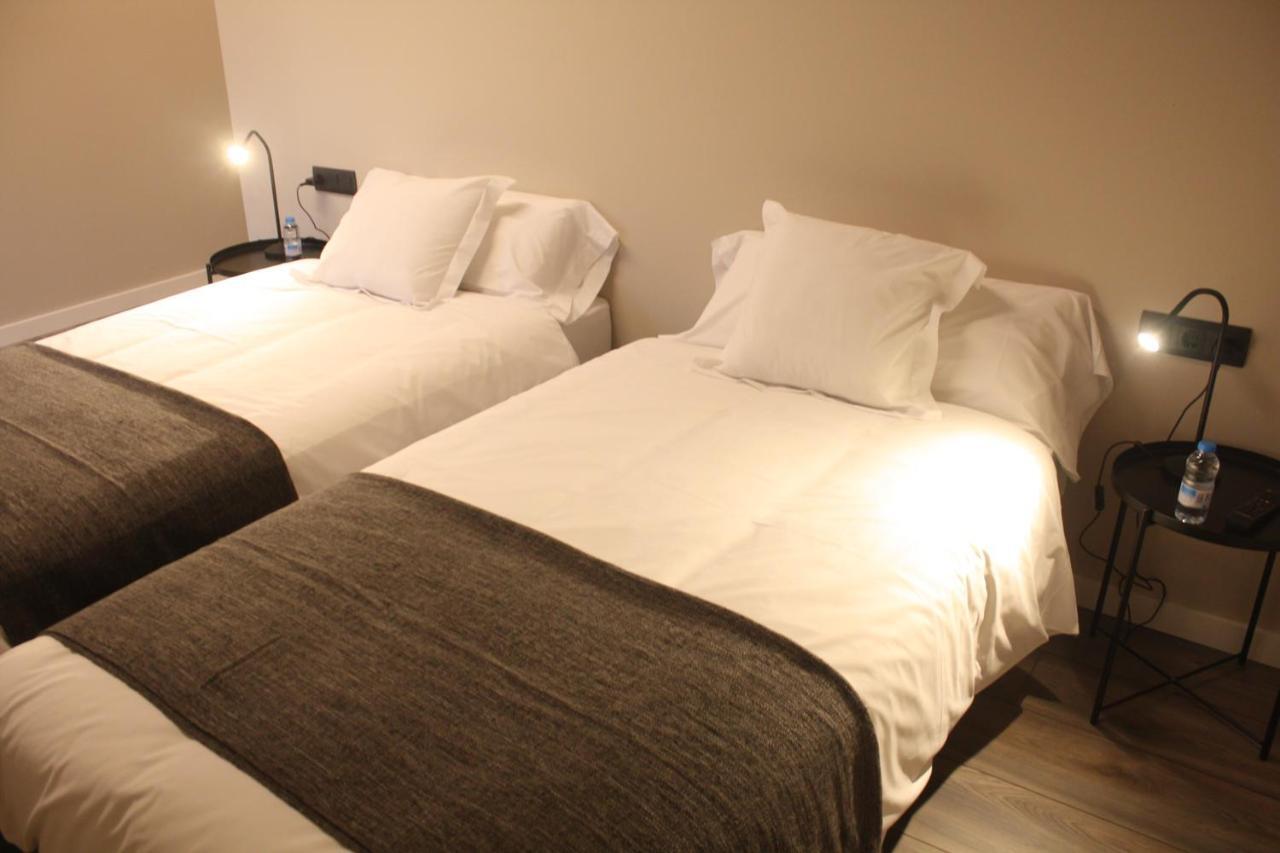 Hotel Els Avets De カンプロドン エクステリア 写真